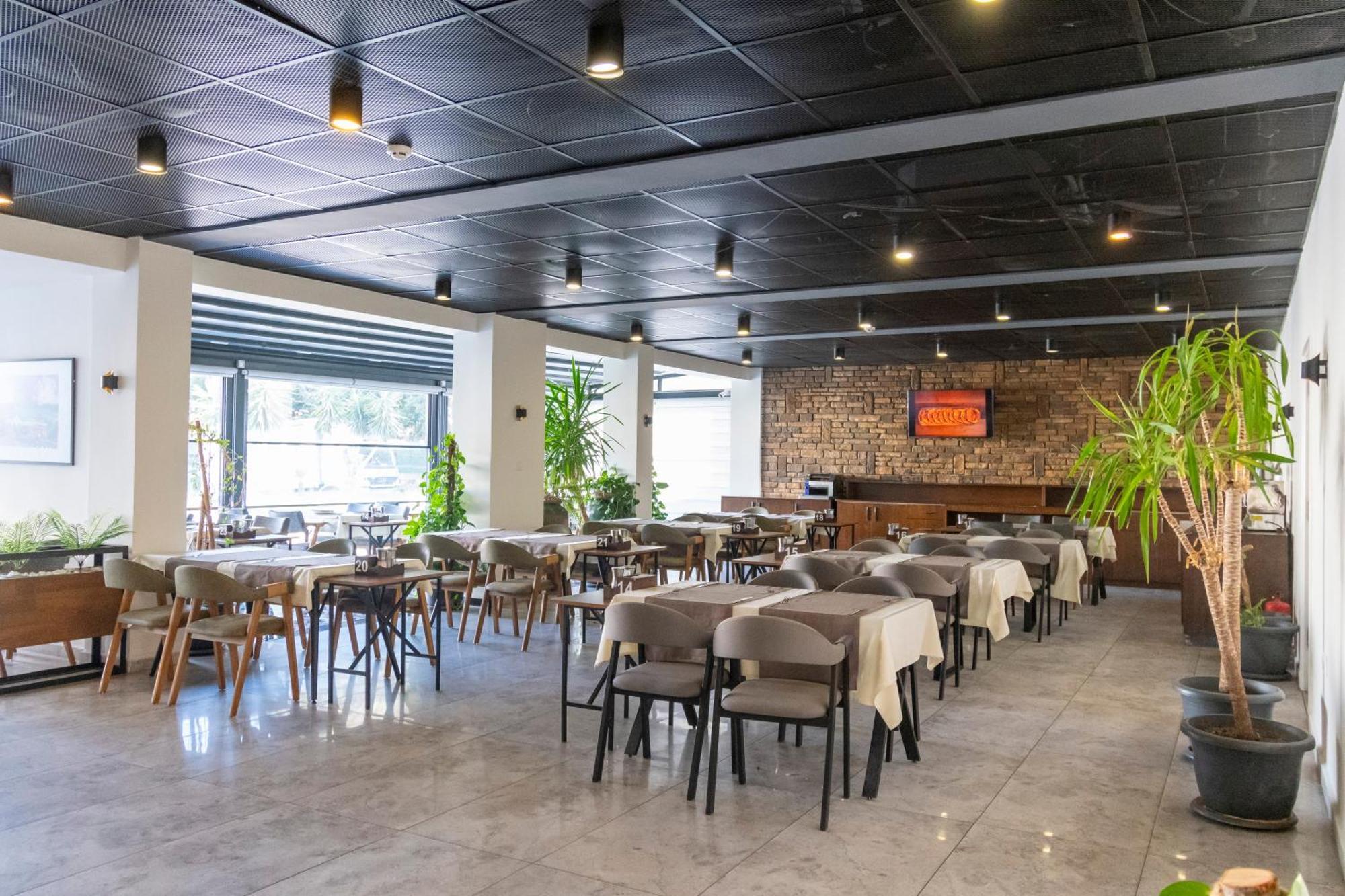 Dorana Hotel Kirenia Zewnętrze zdjęcie